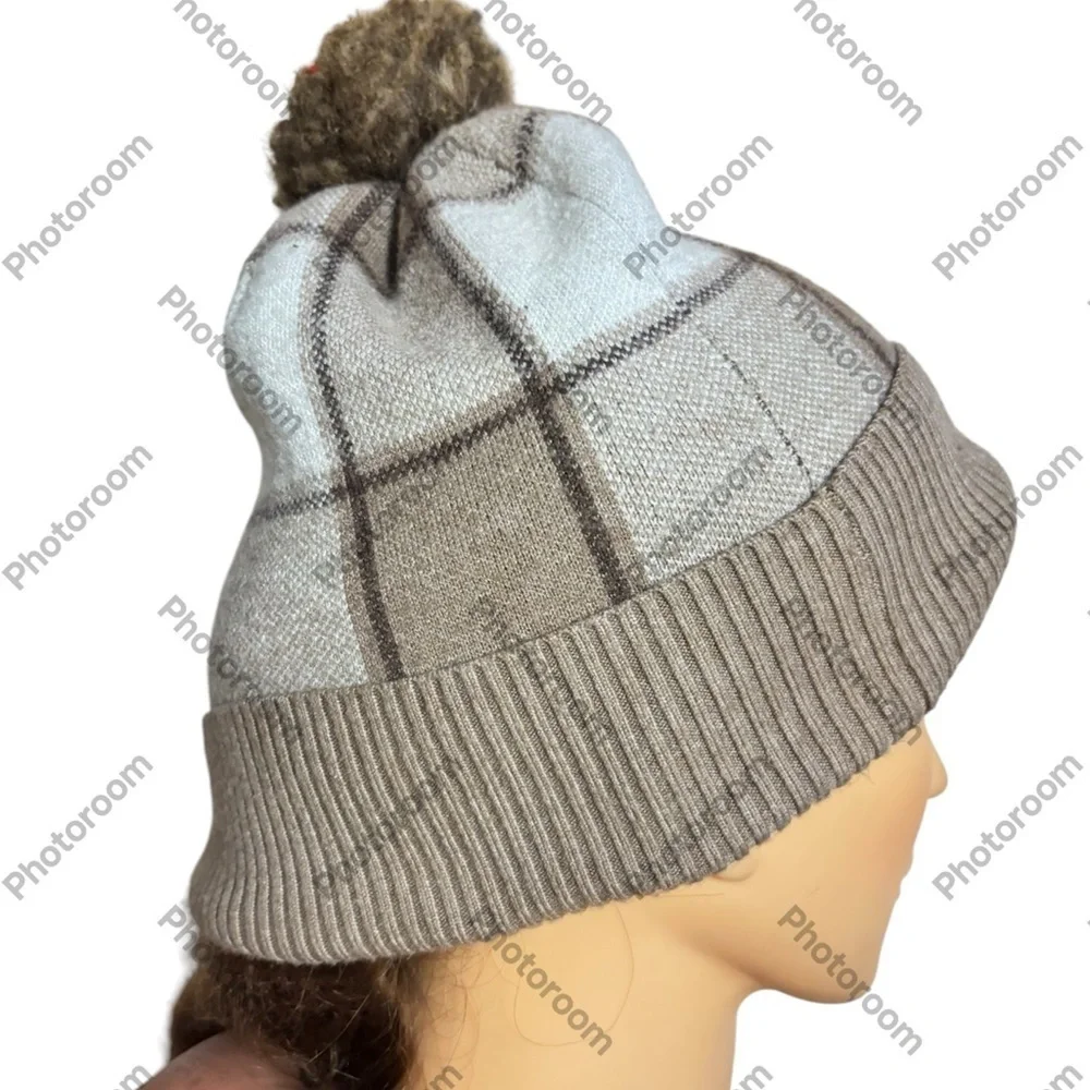 WOMEN BEANIE TAHARI